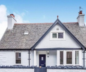 Seacot Cottage in the heart of the Highlands