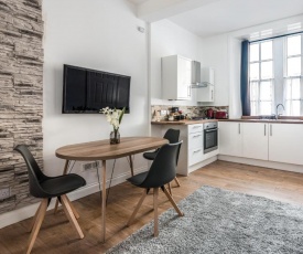 City Centre Stylish Apartment at The Meadows Park