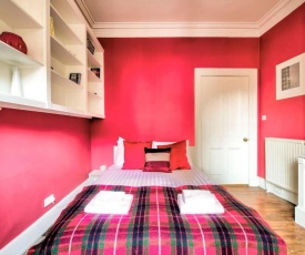 GuestReady - 2BR Home Next to the Castle - 4 Adults 1 Child